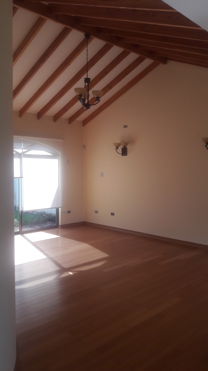 440 subida del sur,Antofagasta,6 Bedrooms Bedrooms,4 BathroomsBathrooms,Casa,subida del sur,1047