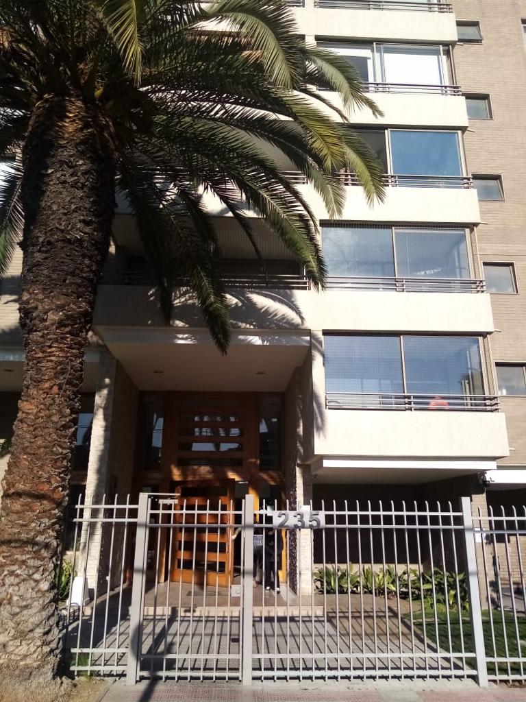 235 CHILE ESPAÑA,Santiago,1 Dormitorio Bedrooms,1 BañoBathrooms,Departamento,CHILE ESPAÑA,1064
