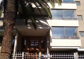 235 CHILE ESPAÑA,Santiago,1 Dormitorio Bedrooms,1 BañoBathrooms,Departamento,CHILE ESPAÑA,1064