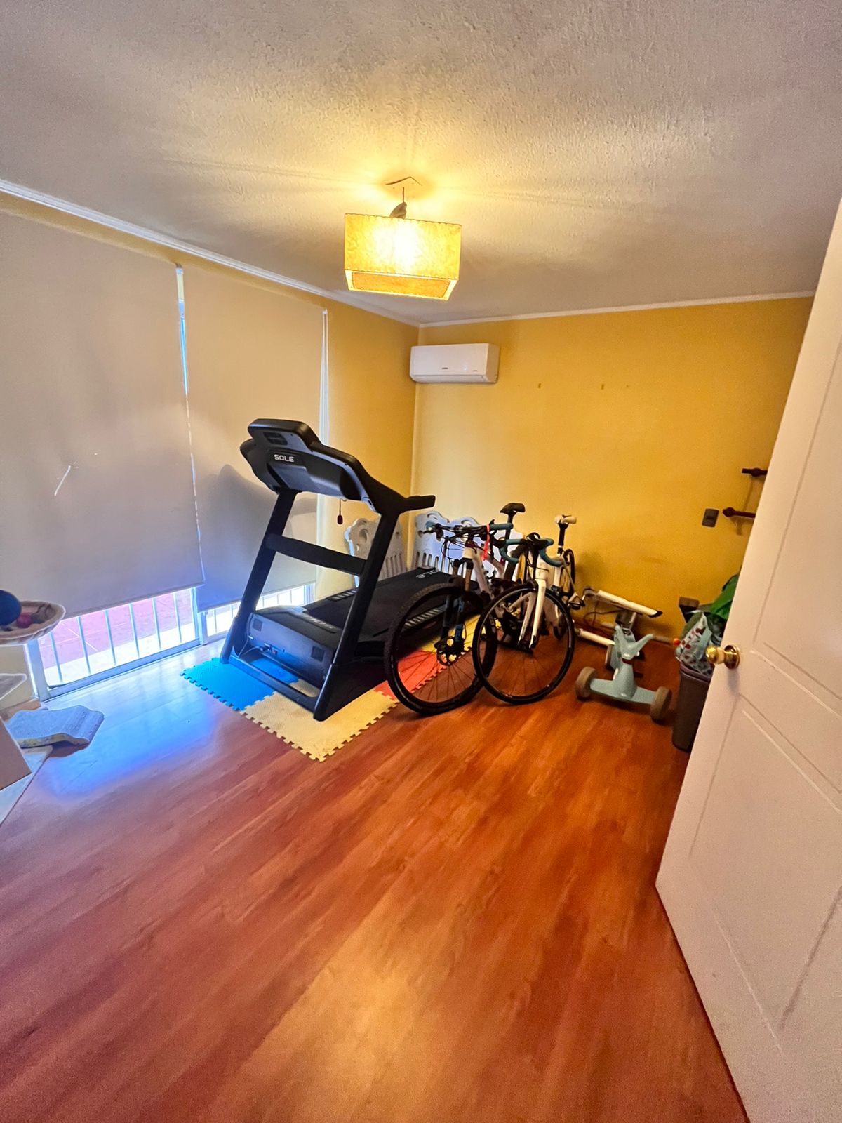 72 pasaje chagual,Santiago,4 Bedrooms Bedrooms,3 BathroomsBathrooms,Casa,pasaje chagual ,1074